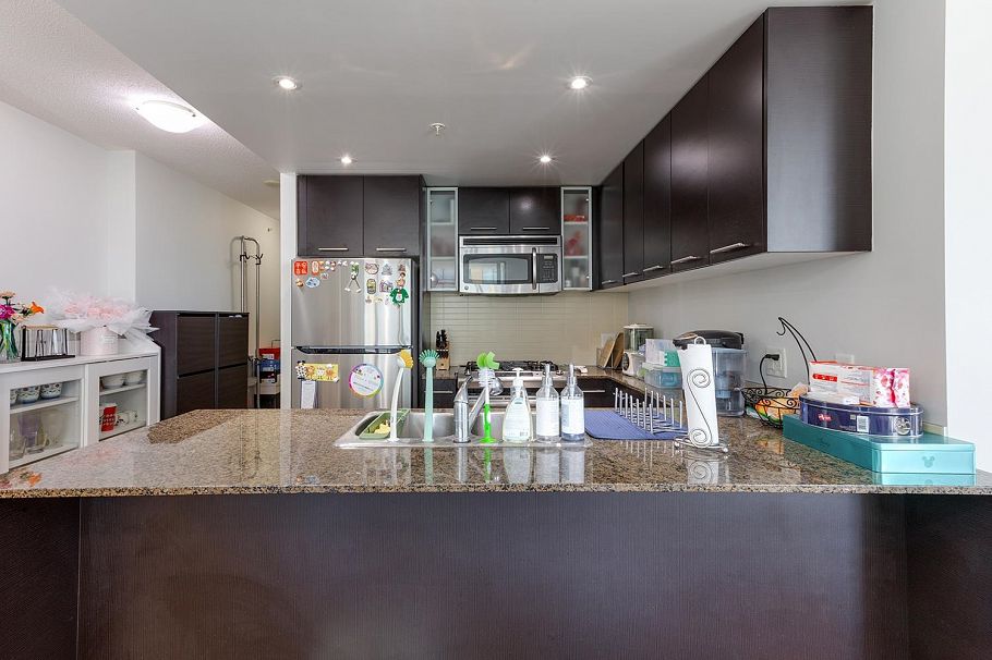 904 3111 Corvette Way Richmond, BC - 11