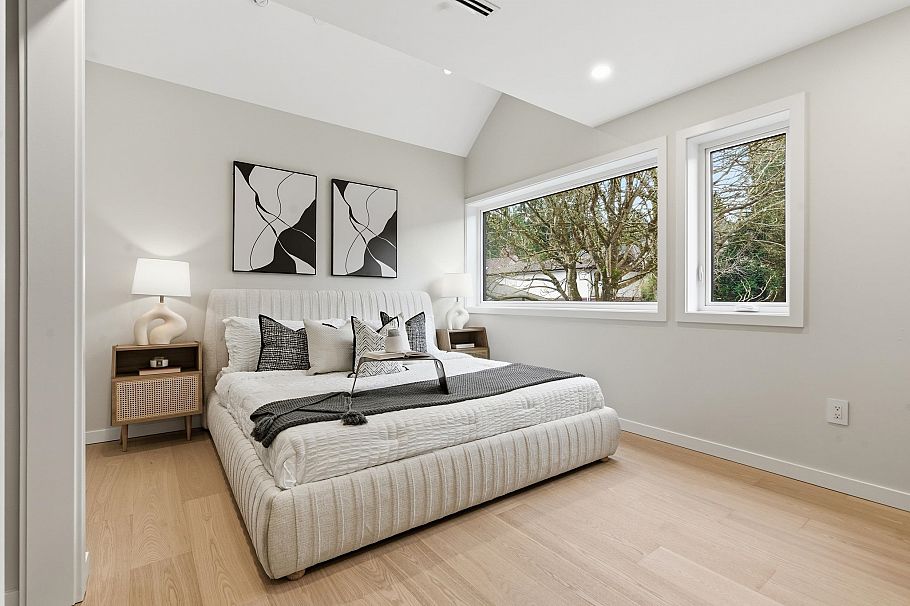 2 2091 E 20th Avenue Vancouver, BC - 20