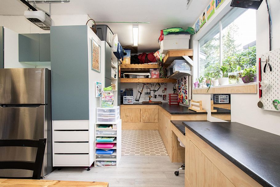 2551 Hyannis Point North Vancouver, BC - 35