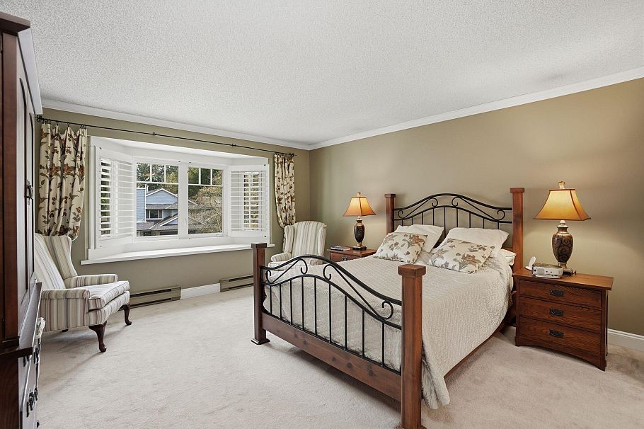 1491 Norton Court North Vancouver, BC - 23