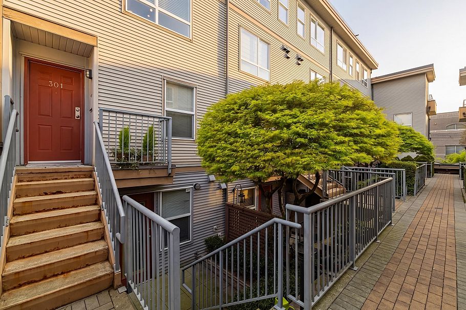 301 2688 Watson Street Vancouver, BC - 31