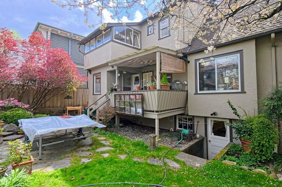 3425 W 33rd Avenue Vancouver, BC - 40