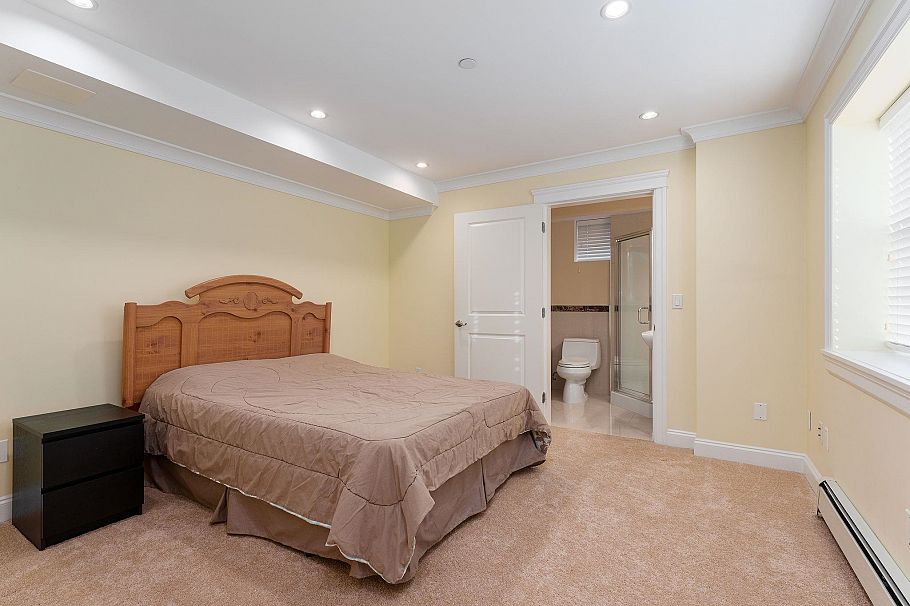 617 E 52nd Avenue Vancouver, BC - 19