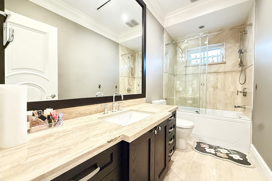 6011 Churchill Street Vancouver, BC - 25