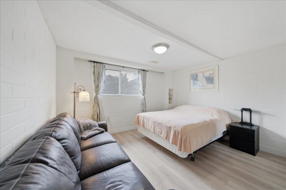 840 E 38th Avenue Vancouver, BC - 27