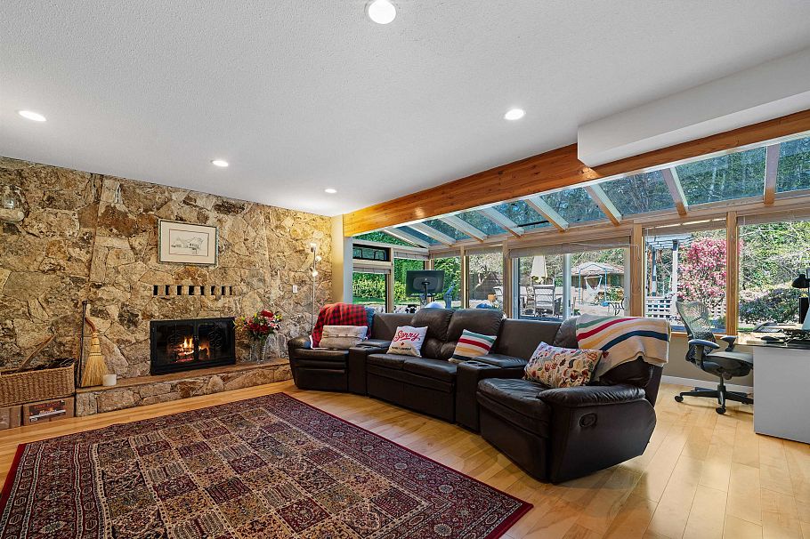 2760 Walpole Crescent North Vancouver, BC - 14