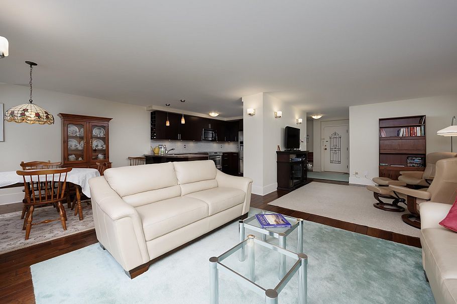 112 4101 Yew Street Vancouver, BC - 5