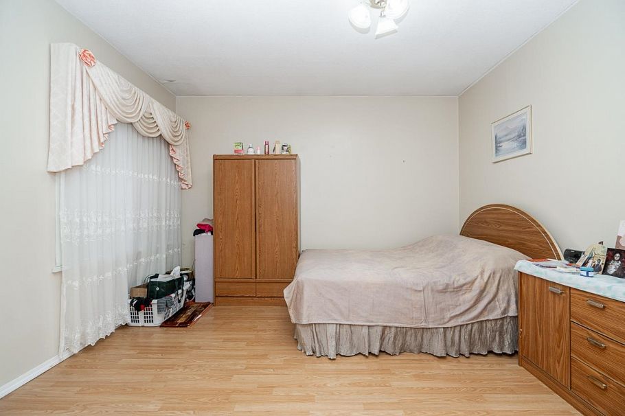 4712 Victoria Drive Vancouver, BC - 13