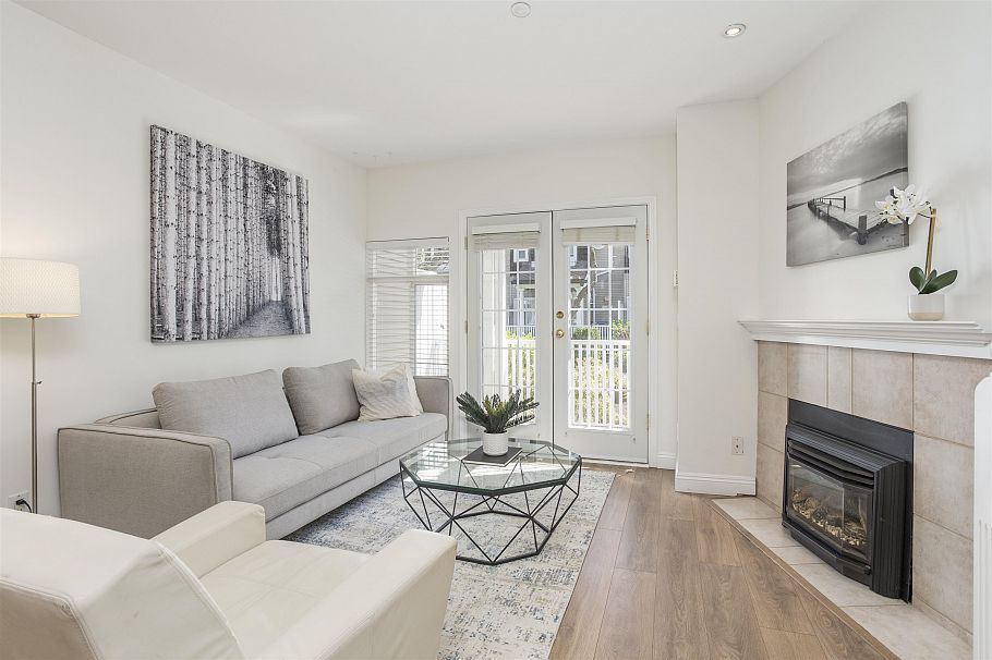 2836 E Kent Avenue South Vancouver, BC - 2