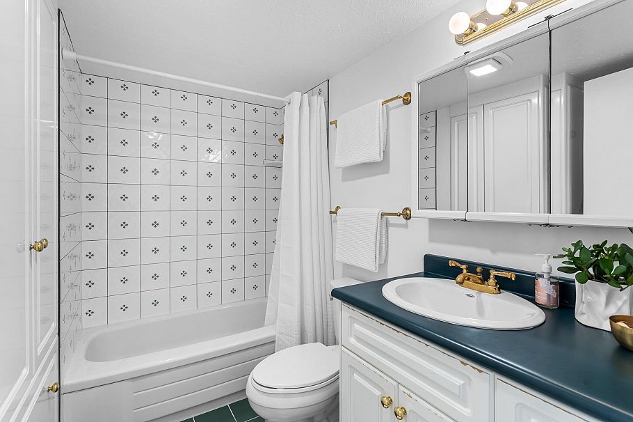 404 1406 W HARWOOD STREET, Vancouver BC V6G 1X5 Vancouver, BC - 14