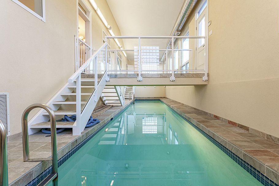 617 E 52nd Avenue Vancouver, BC - 24