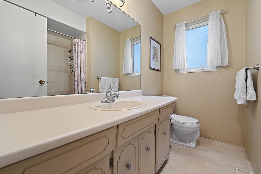 3563 Sykes Road North Vancouver, BC - 14