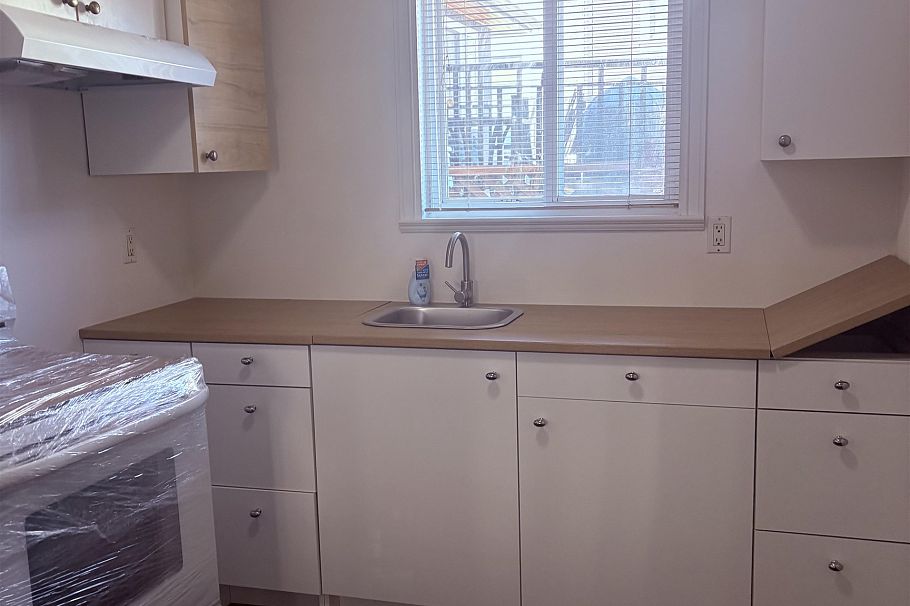 5892 Tyne Street Vancouver, BC - 33