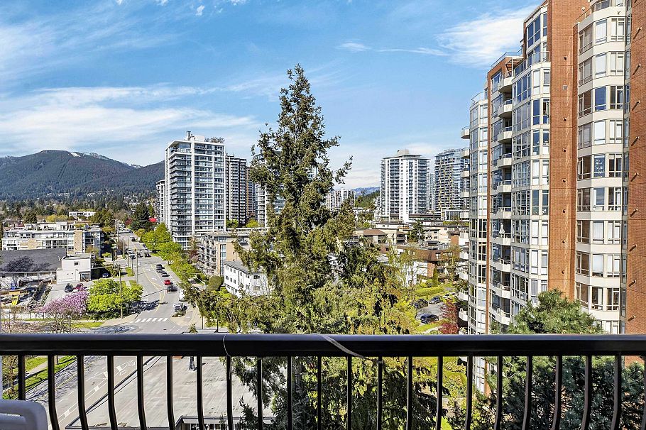 1105 701 W Victoria Park North Vancouver, BC - 35