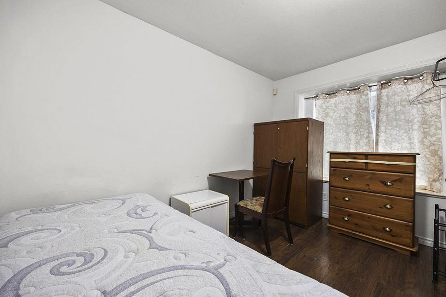 5892 Tyne Street Vancouver, BC - 29