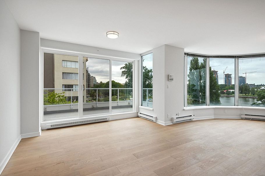 5A 1403 Beach Avenue Vancouver, BC - 11