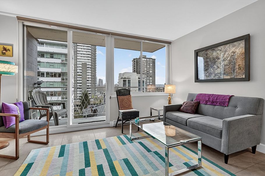 402 1100 Harwood Street Vancouver, BC - 2