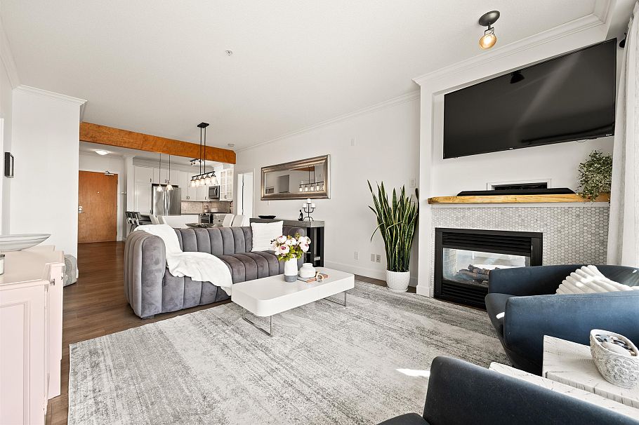 307 530 Raven Woods Drive North Vancouver, BC - 15