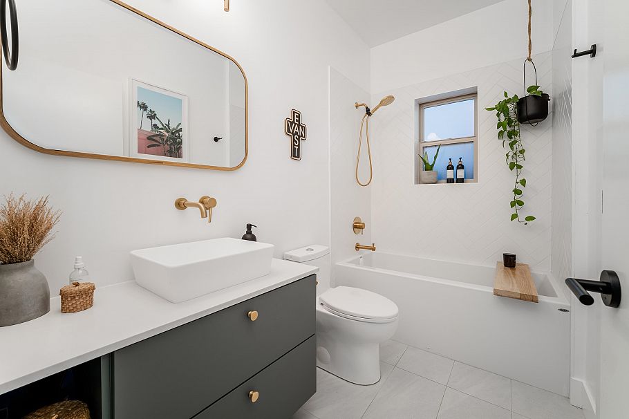 5418 Main Street Vancouver, BC - 6