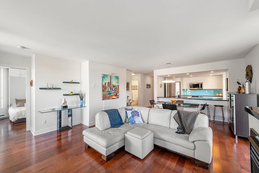 302 168 Chadwick Court North Vancouver, BC - 14