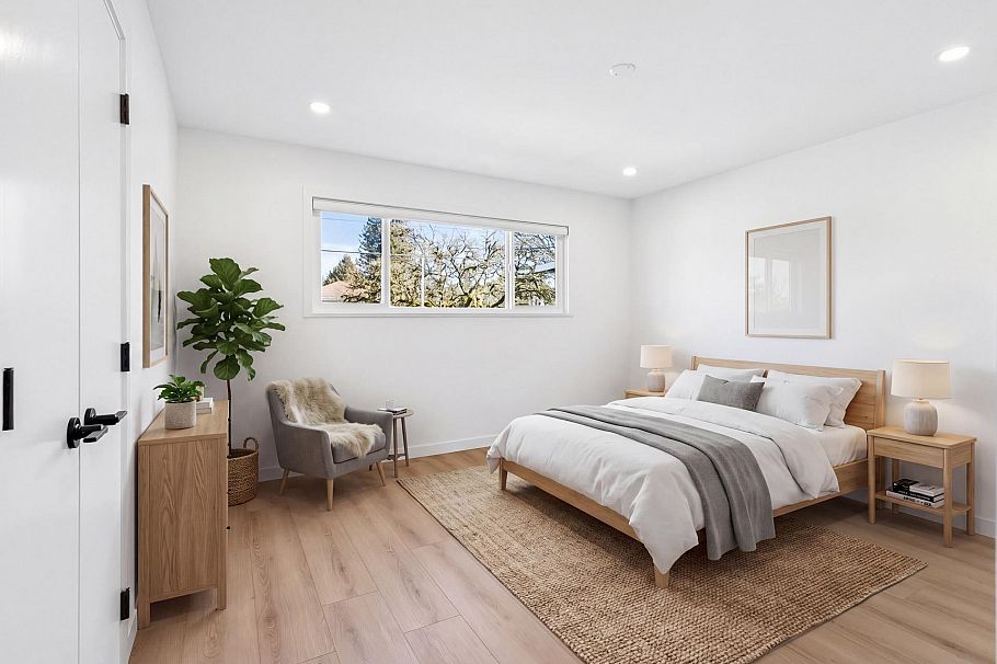 2085 Waverley Avenue Vancouver, BC - 15