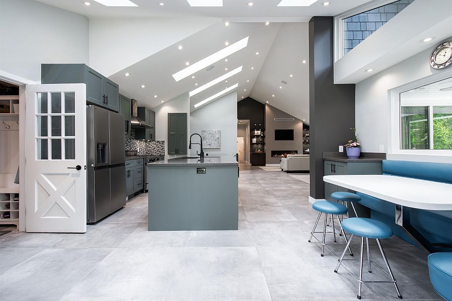 2551 Hyannis Point North Vancouver, BC - 15