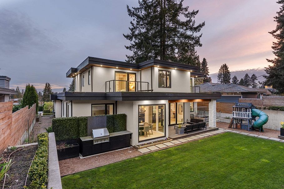 976 Melbourne Avenue North Vancouver, BC - 33