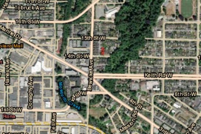 652 W 14th Street North Vancouver, BC - 3