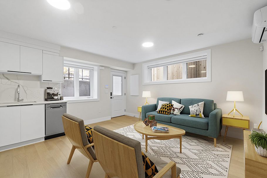 40 E 46th Avenue Vancouver, BC - 25