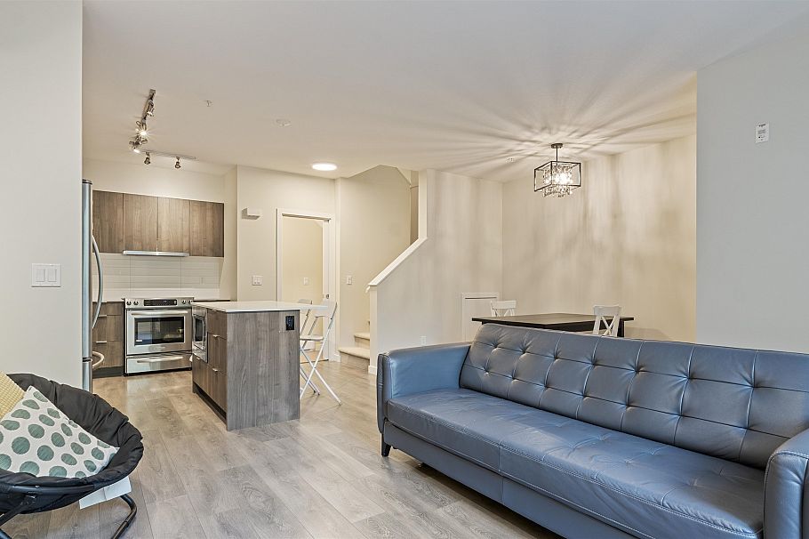 8 3728 Thurston Street Burnaby, BC - 7