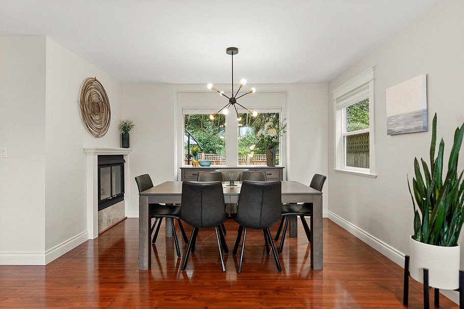 1530 Lighthall Court North Vancouver, BC - 10