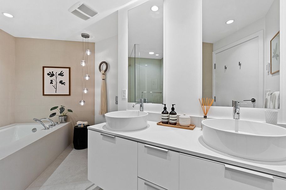 1701 1111 Alberni Street Vancouver, BC - 22