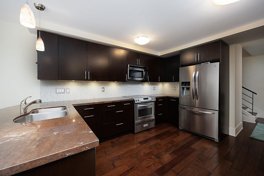 112 4101 Yew Street Vancouver, BC - 8