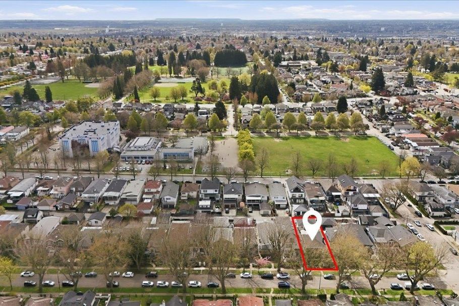 840 E 38th Avenue Vancouver, BC - 36