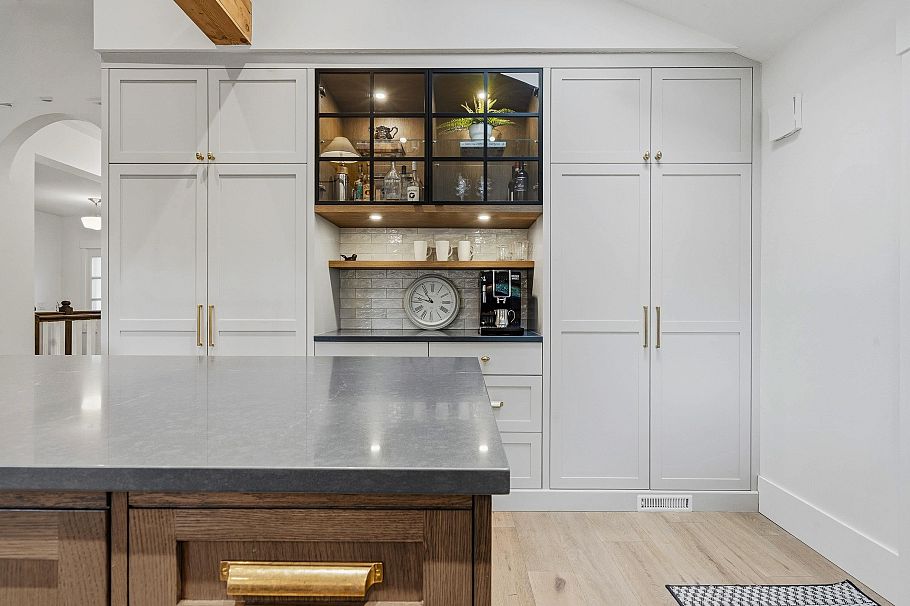 1335 Ridgewood Drive North Vancouver, BC - 18