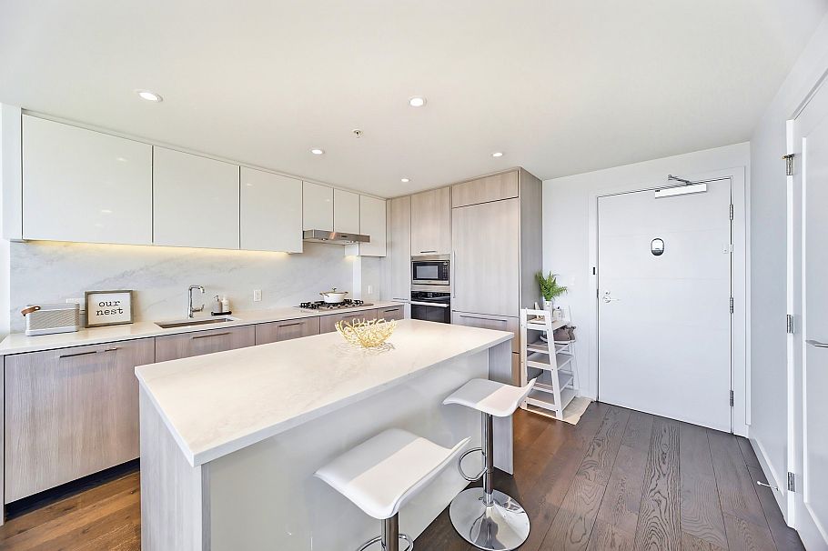 1203 8199 Capstan Way Richmond, BC - 3