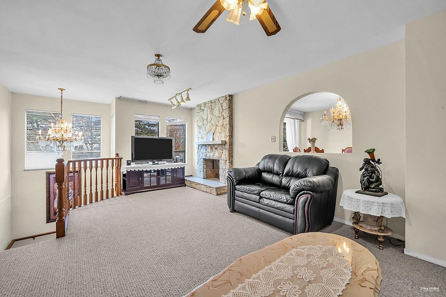 3088 School Avenue Vancouver, BC - 7