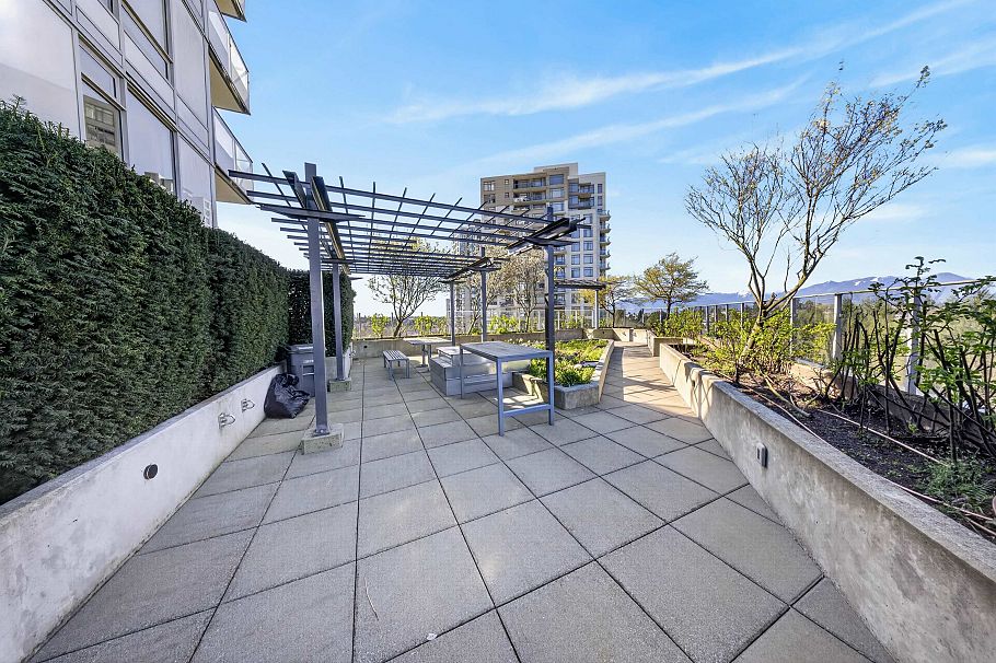713 5470 Ormidale Street Vancouver, BC - 12