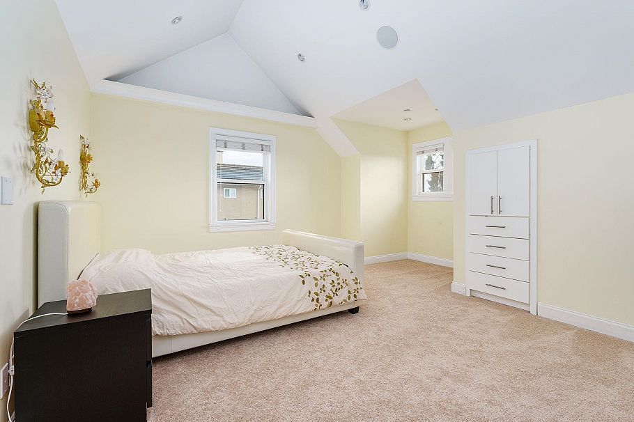 617 E 52nd Avenue Vancouver, BC - 22