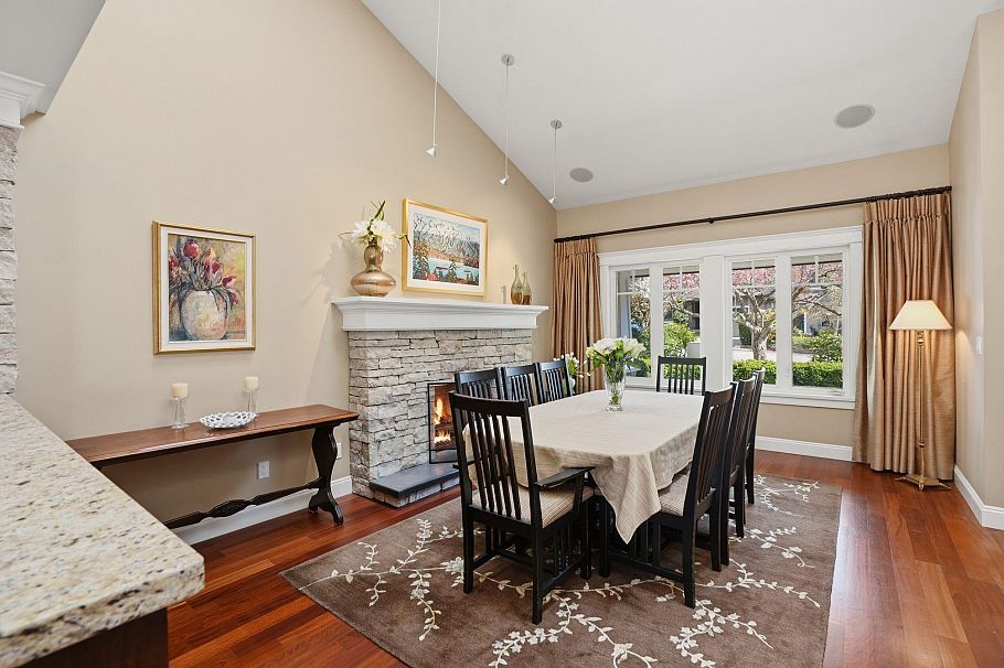 1491 Norton Court North Vancouver, BC - 17