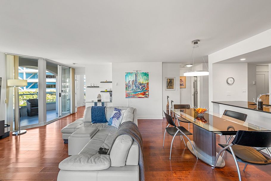 302 168 Chadwick Court North Vancouver, BC - 13