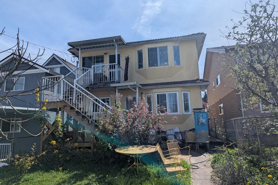 3061 Parker Street Vancouver, BC - 17
