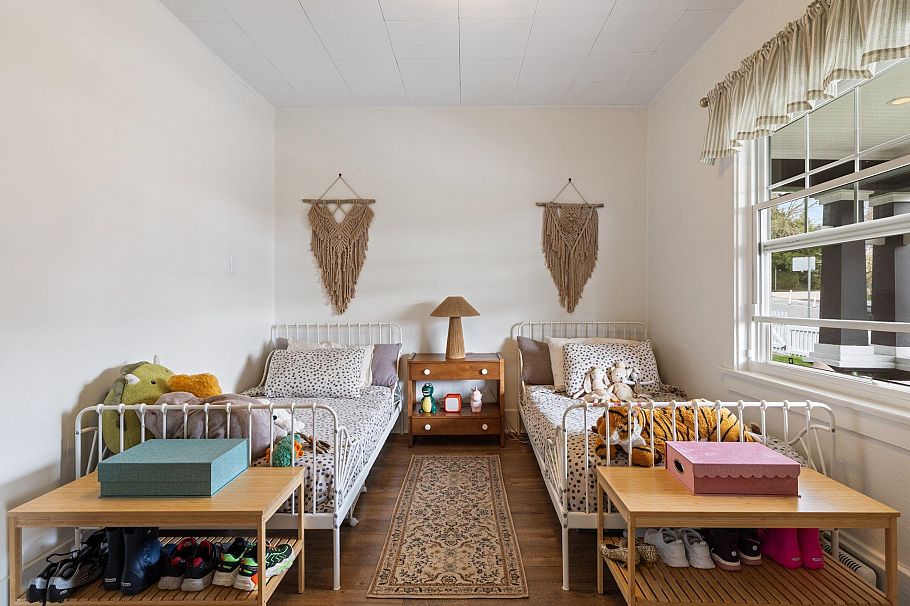 737-745 St. Andrews Avenue North Vancouver, BC - 13