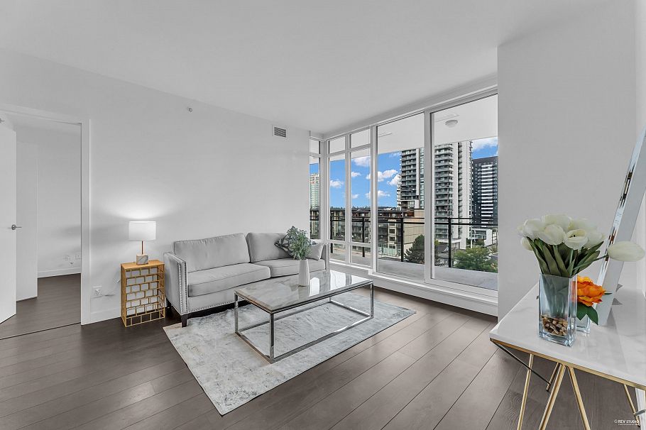 507 2085 Skyline Court Burnaby, BC - 2