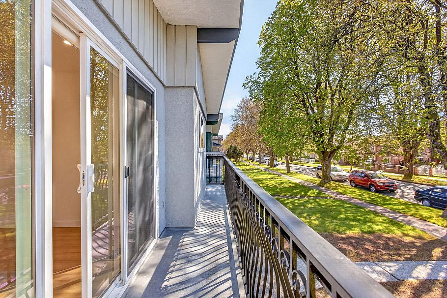 2085 Waverley Avenue Vancouver, BC - 7