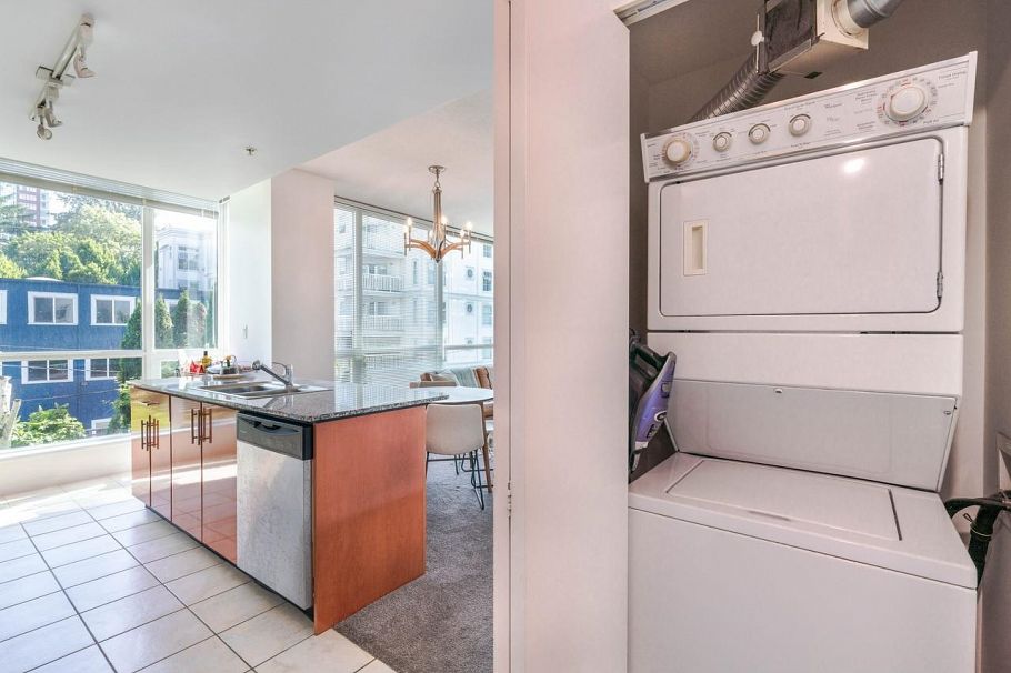 401 138 E Esplanade North Vancouver, BC - 14