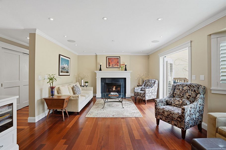 1491 Norton Court North Vancouver, BC - 7