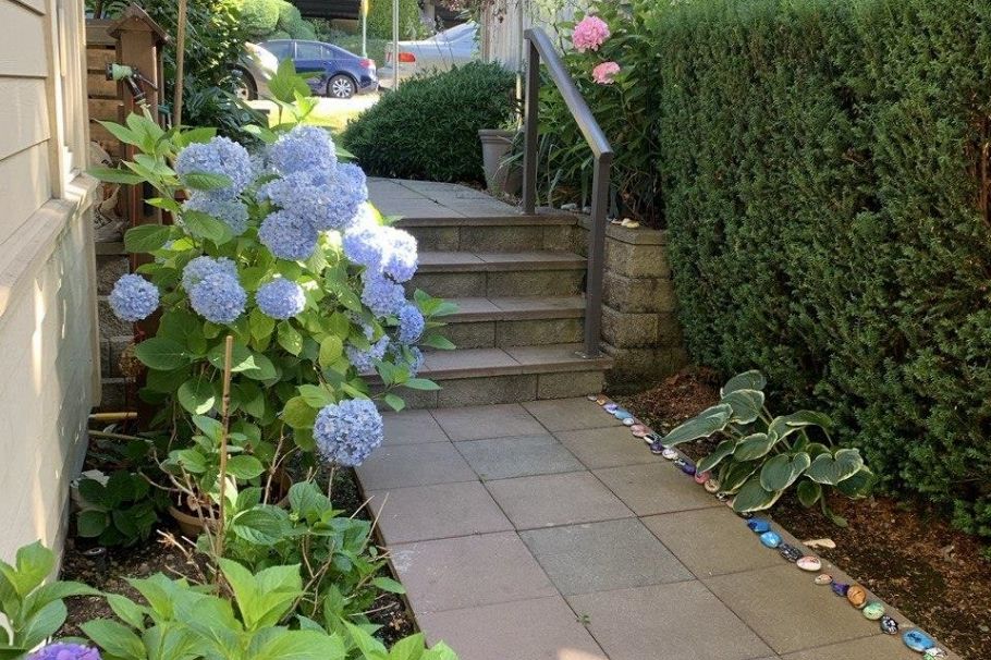 9 215 E 4th Street North Vancouver, BC - 25