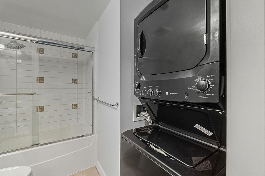 751 1483 E King Edward Avenue Vancouver, BC - 23