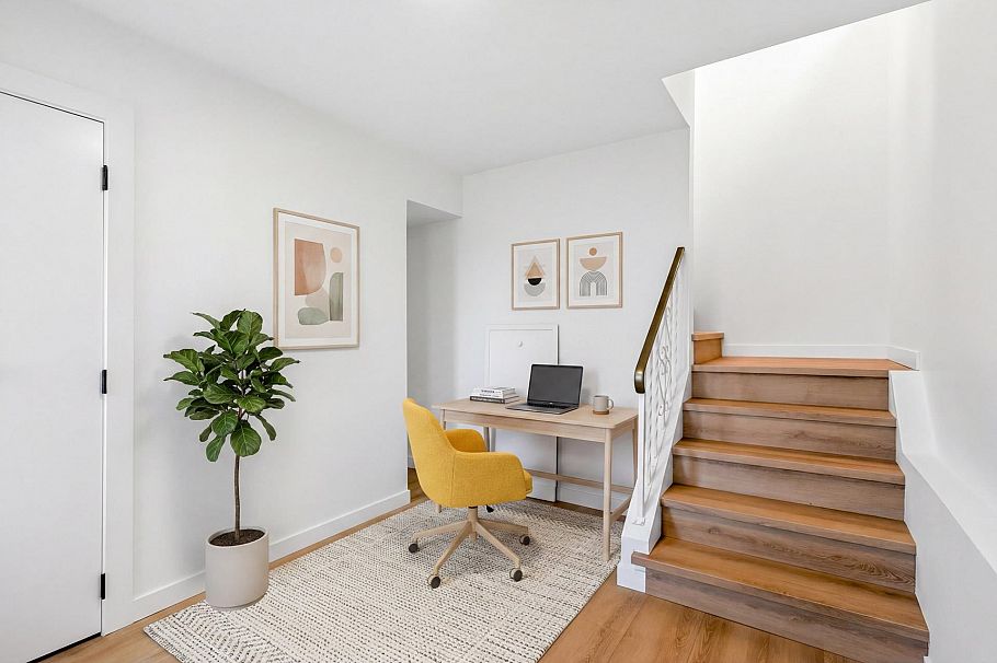 2085 Waverley Avenue Vancouver, BC - 25